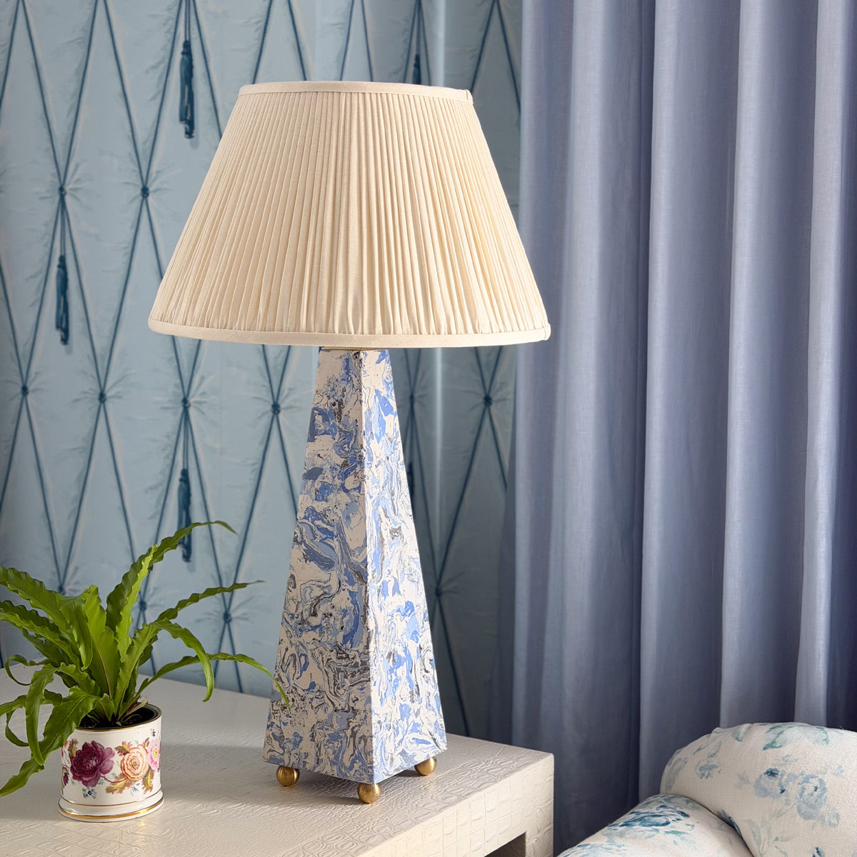 Lapis Scagliola Lamp