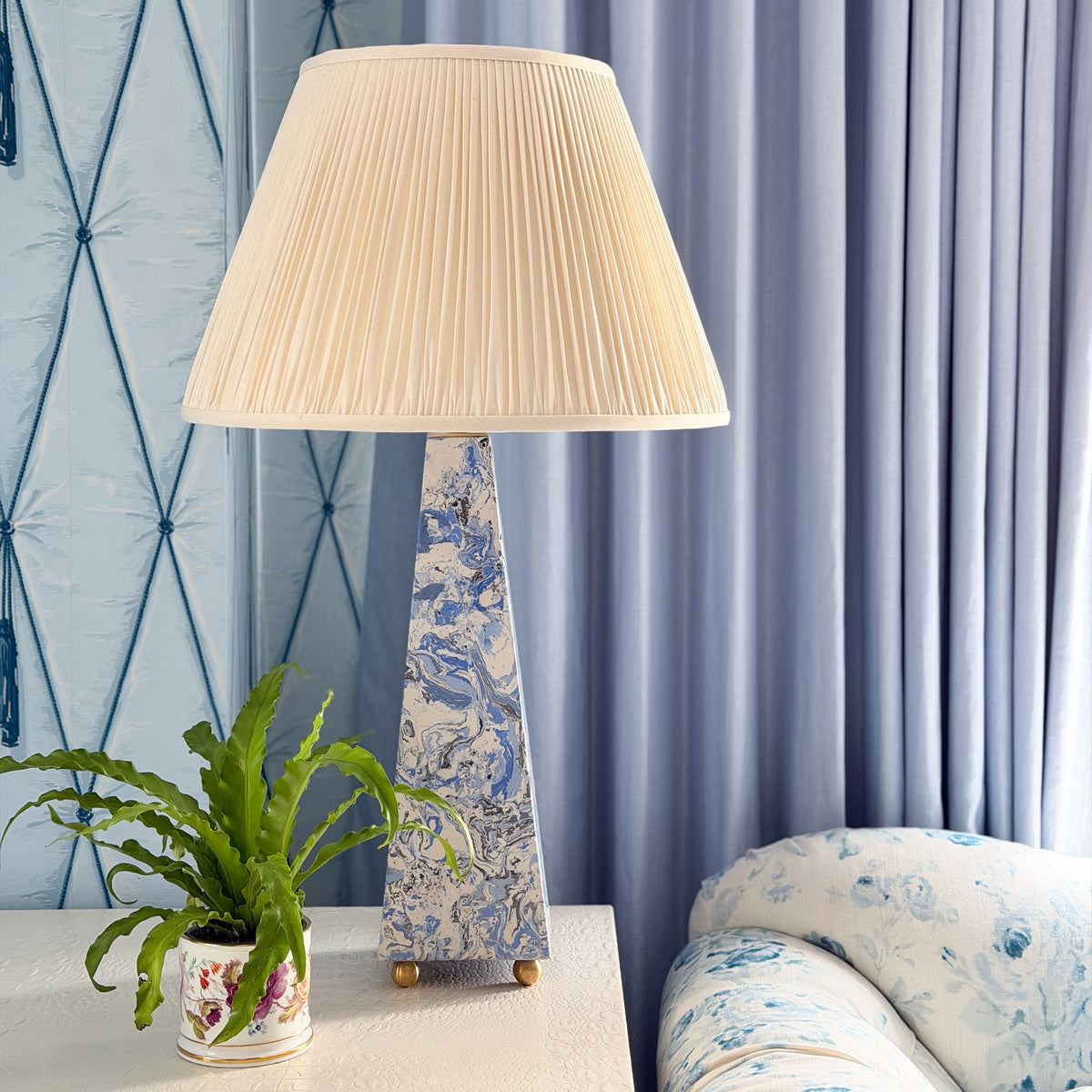 Lapis Scagliola Lamp