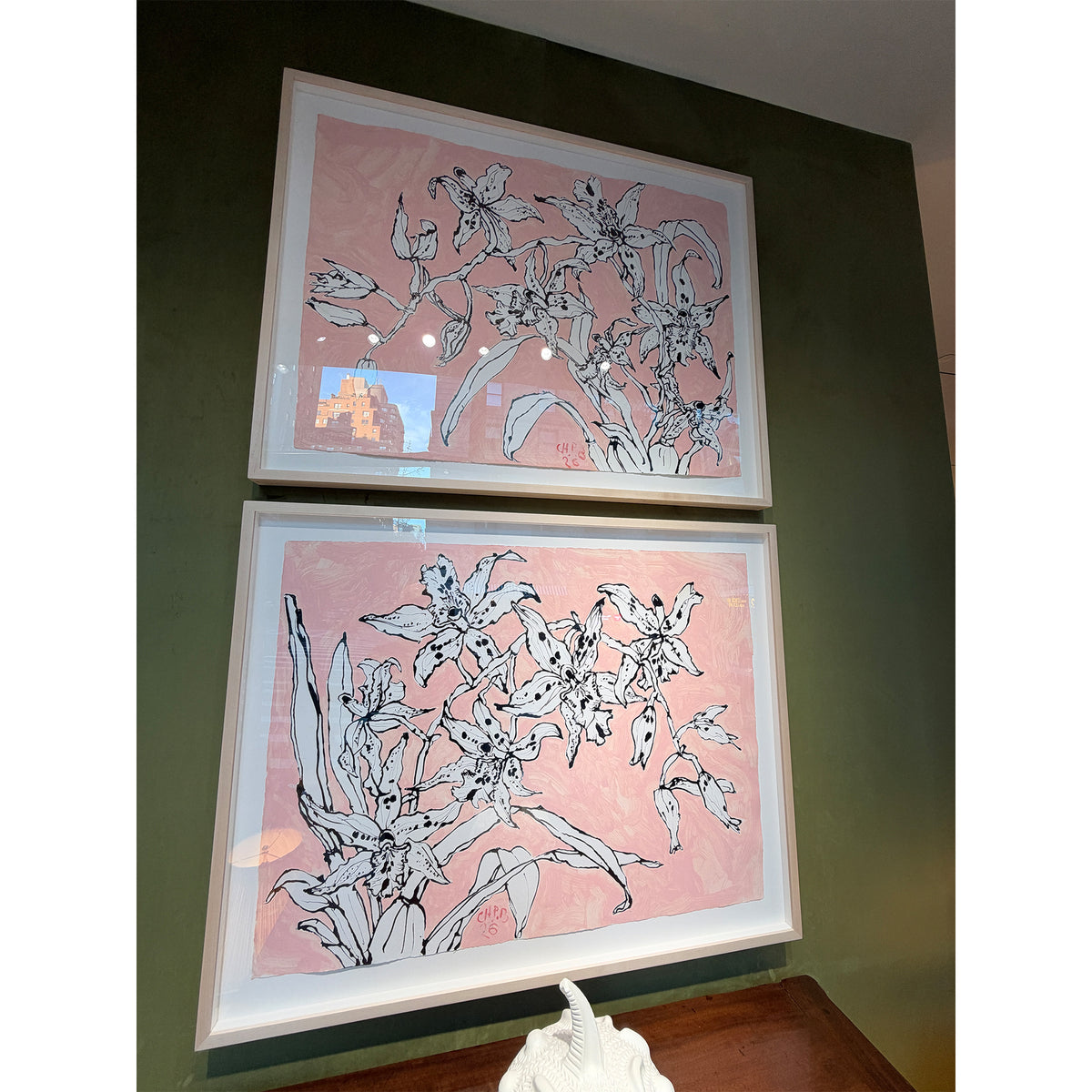 Christian Brechneff,  Orchids on Vieux Rose II