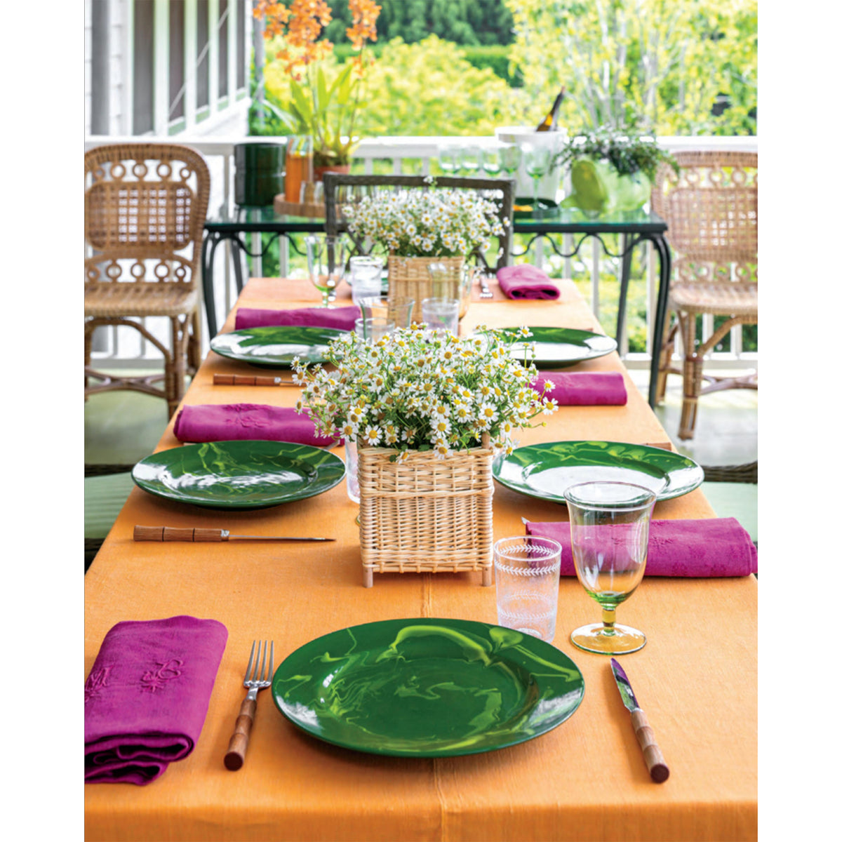 Marbled Dinner Plate in Lime on Dark Green