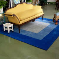 Centered Rug in Winter