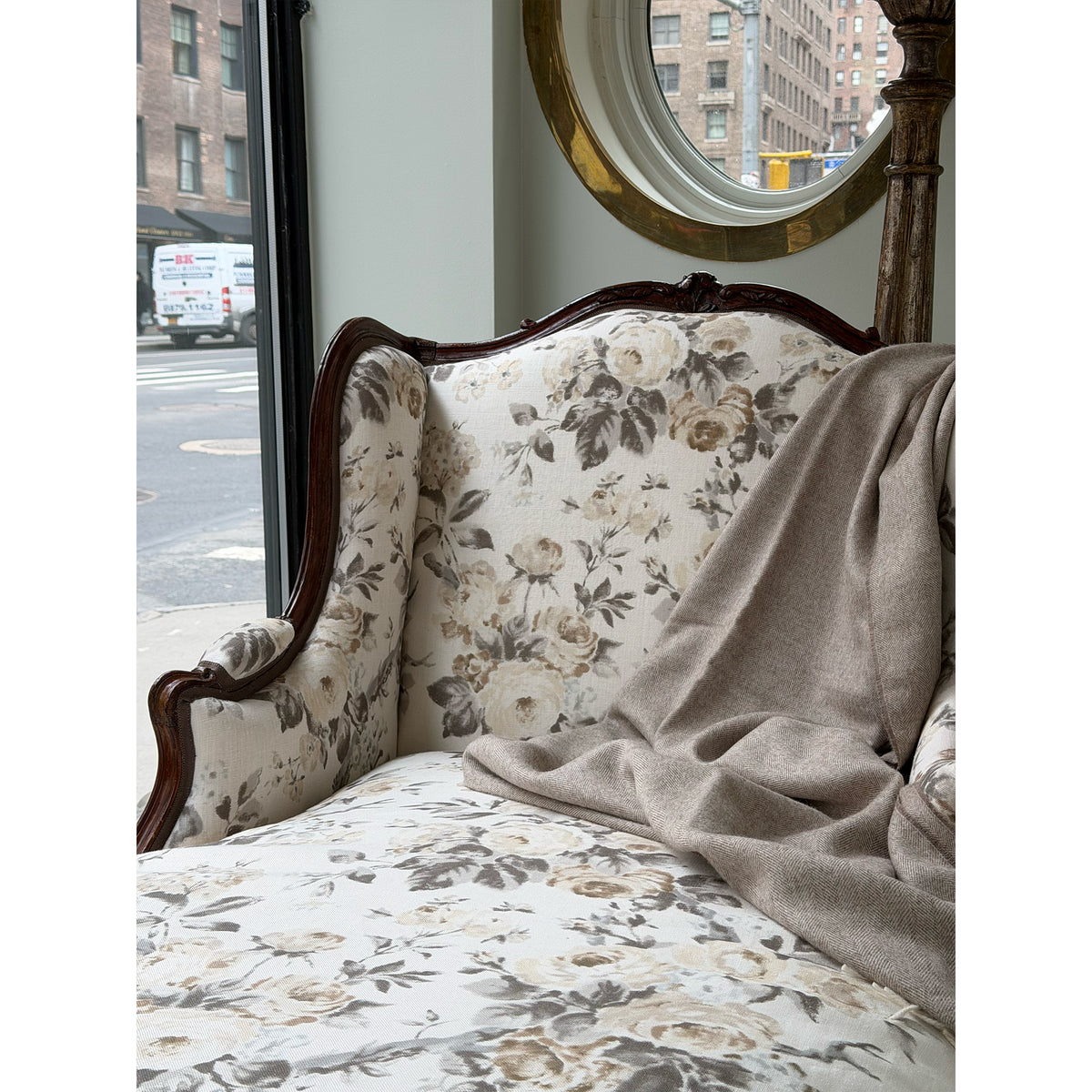 Louis XV-Style Carved Walnut Duchesse