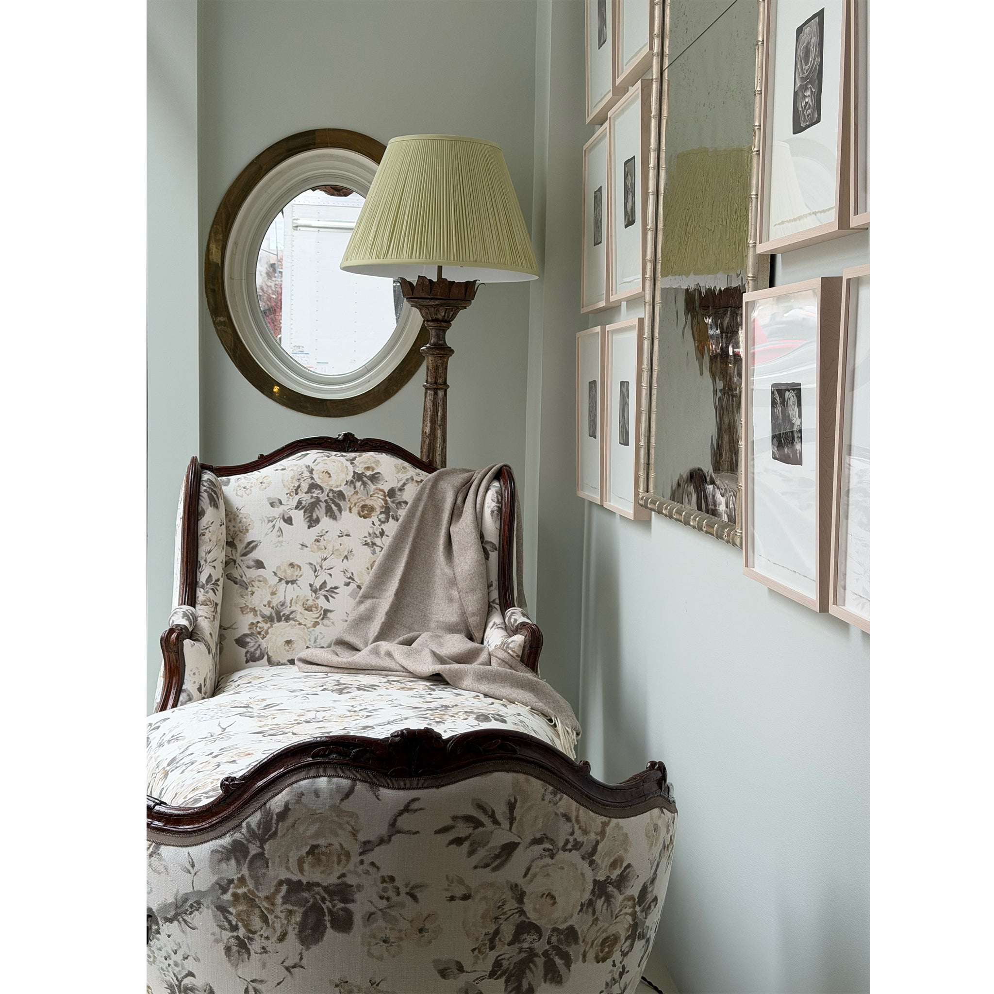 Louis XV-Style Carved Walnut Duchesse – KRB
