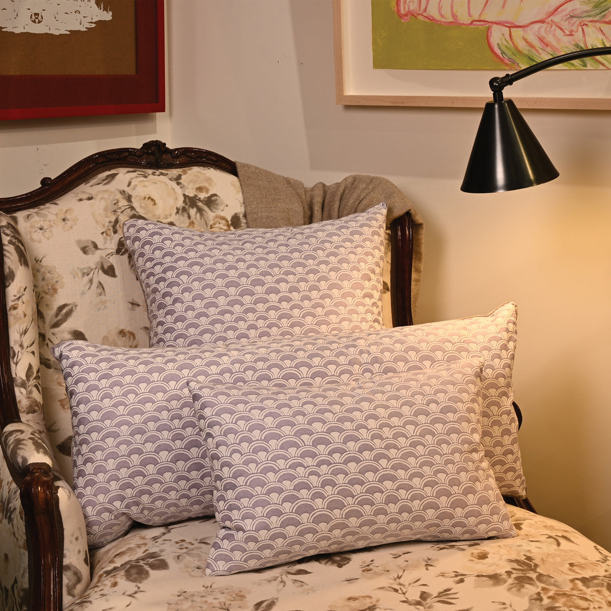 Fortuny Papiro Pillow in Lavender and White