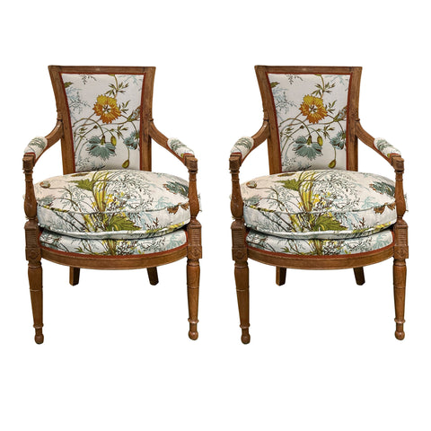 Pair of Directoire Fauteuils in Jeffrey Bilhuber Hereford Linen for Le Gracieux