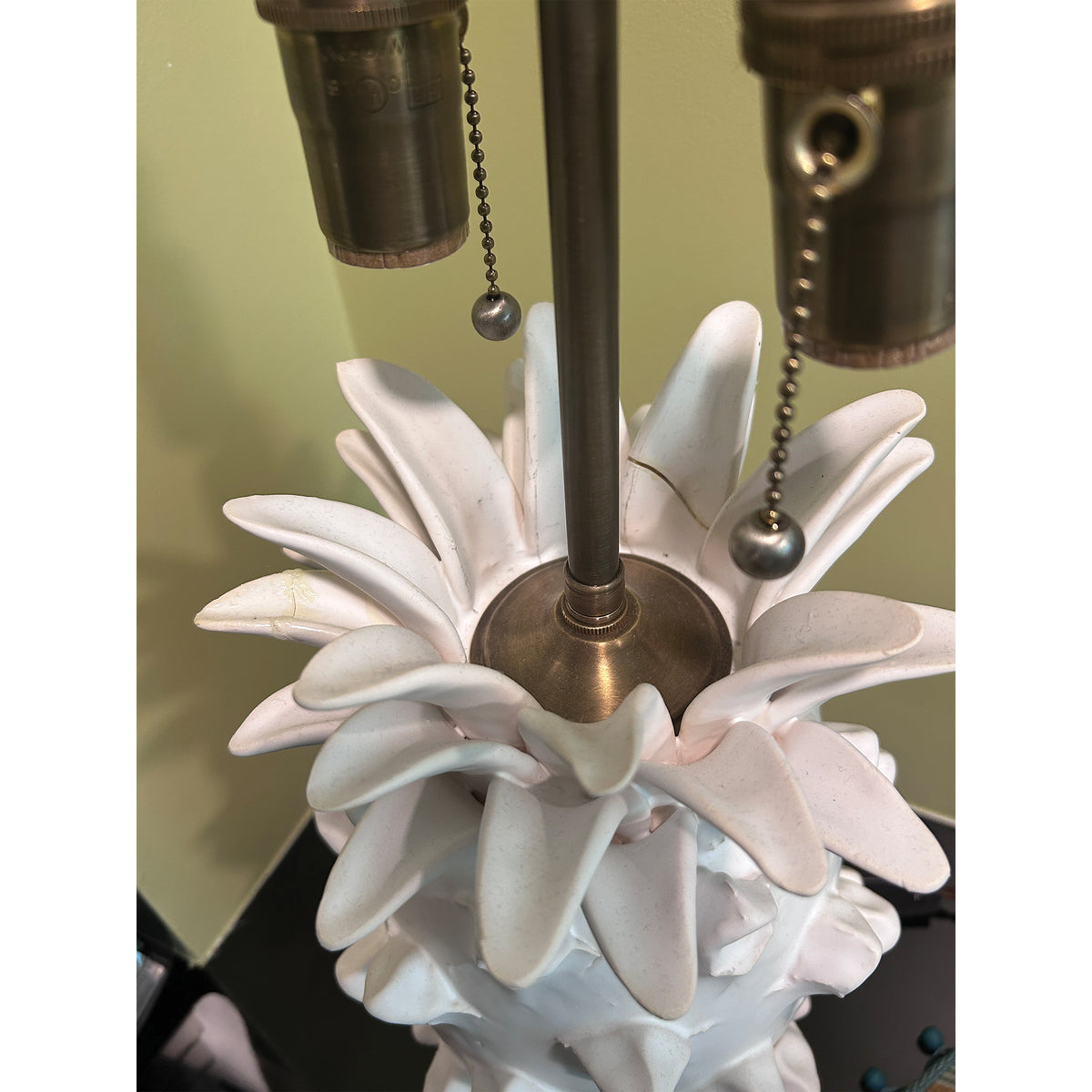 Jean Roger Pineapple Lamp in Matte White | Broken Leaves