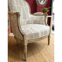 French Louis XVI Painted Bergere