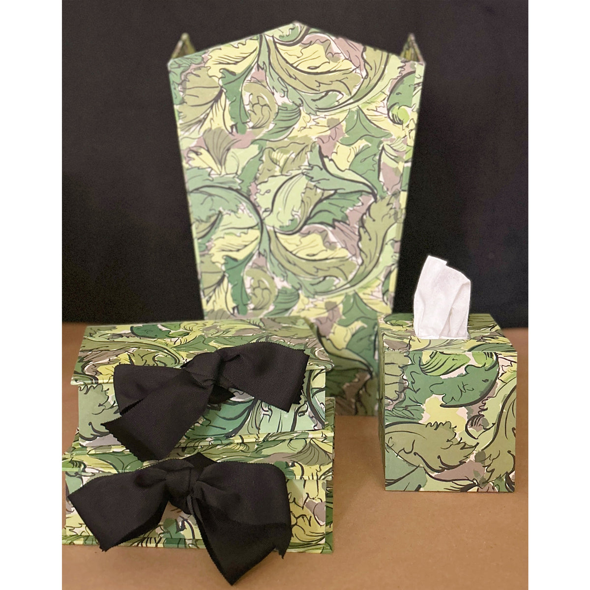 Acanthus Leaf Architect's Bin