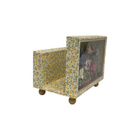 Diorama Cartonnage Letter Holder