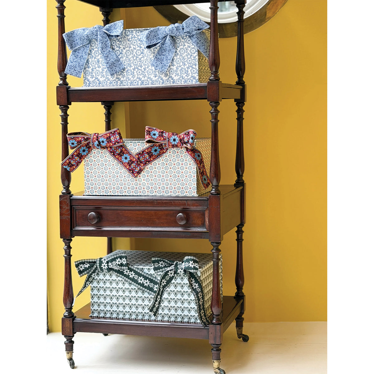 Large Paper-Covered Ribbon Tie Box