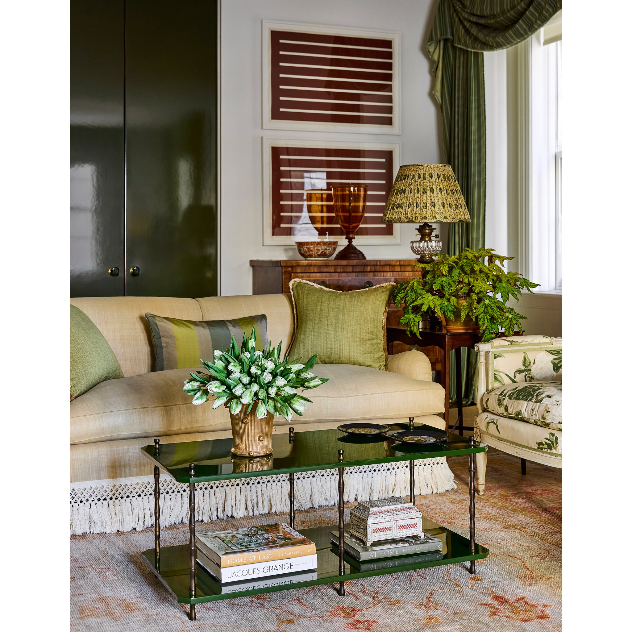 CIBONシェルフ #2 Freddie Two-Tier Coffee Table – KRB