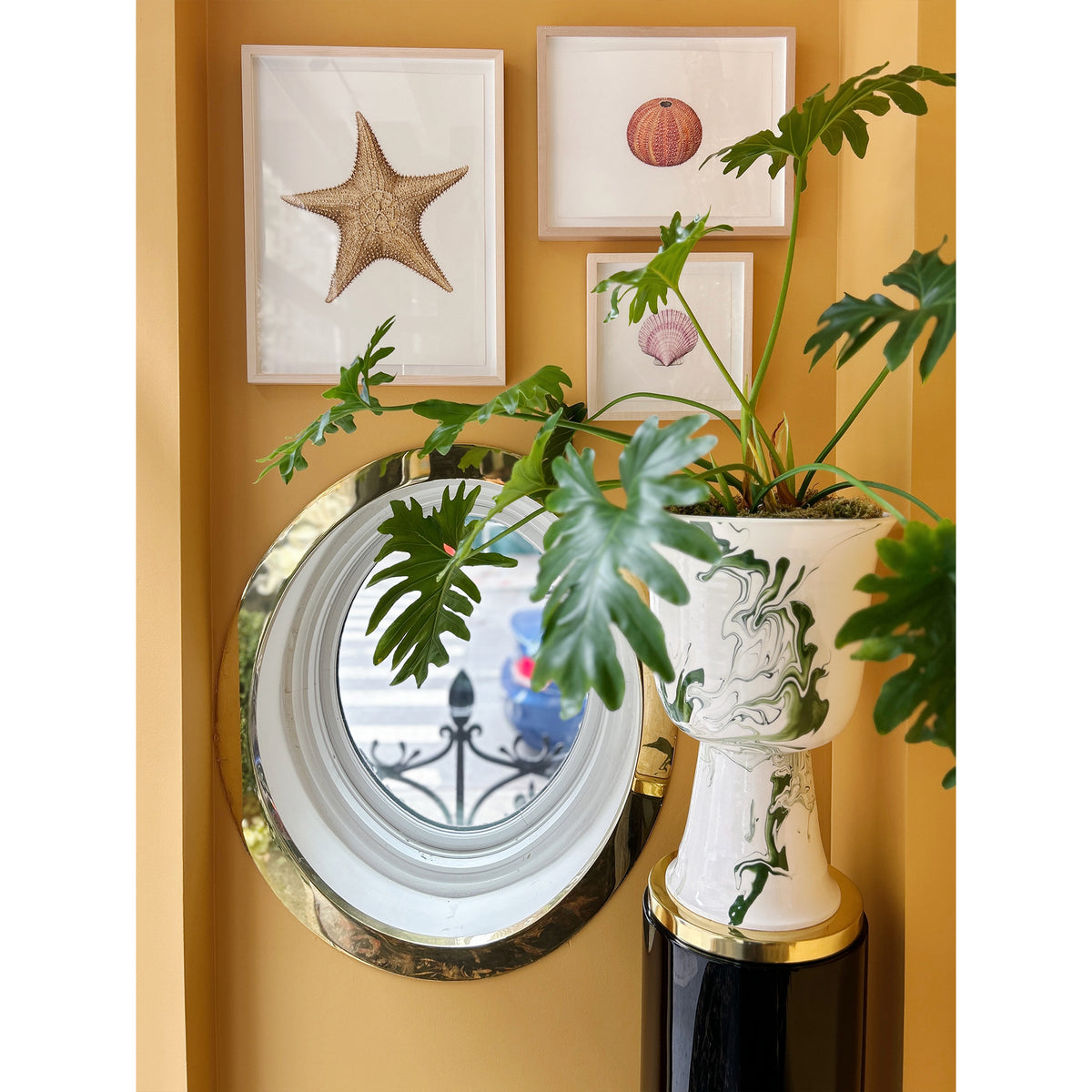 Marble Urn in Dark Green