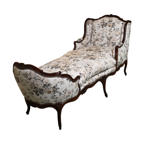 Louis XV-Style Carved Walnut Duchesse