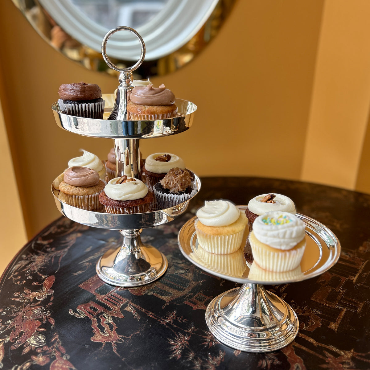 Two-Tier Oyster Stand